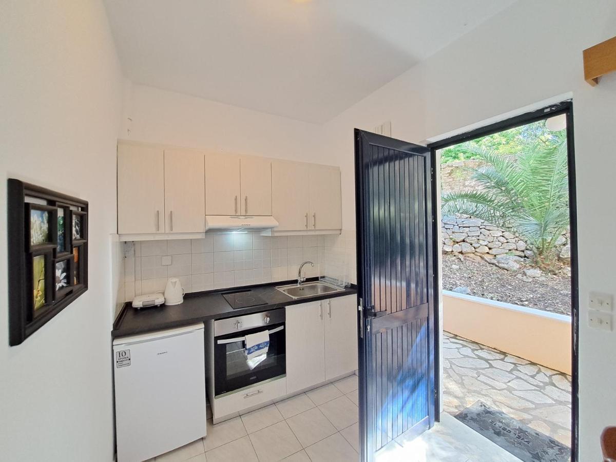 Natural Blue Green Apartment Almiros Beach 外观 照片