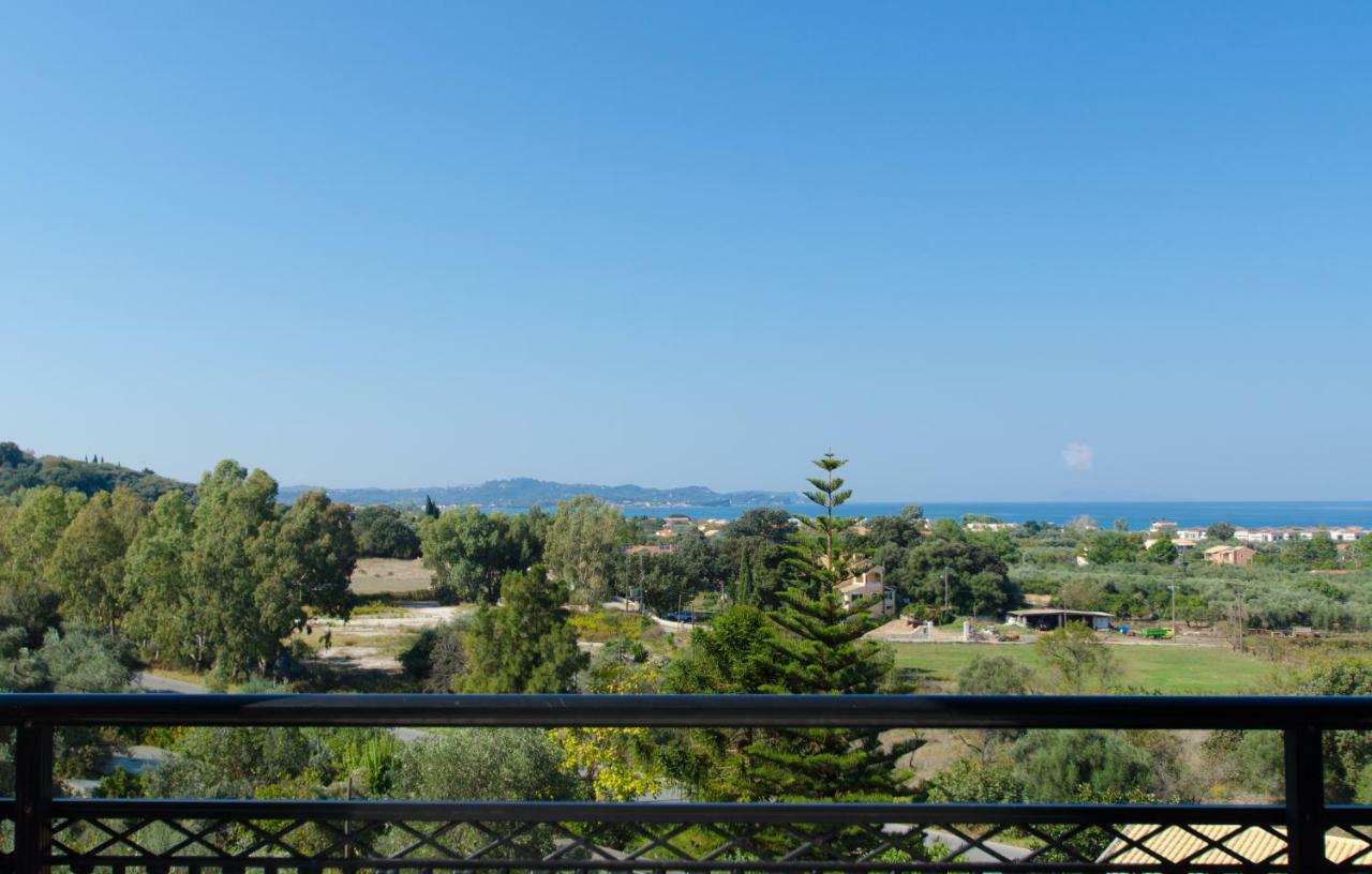 Natural Blue Green Apartment Almiros Beach 外观 照片