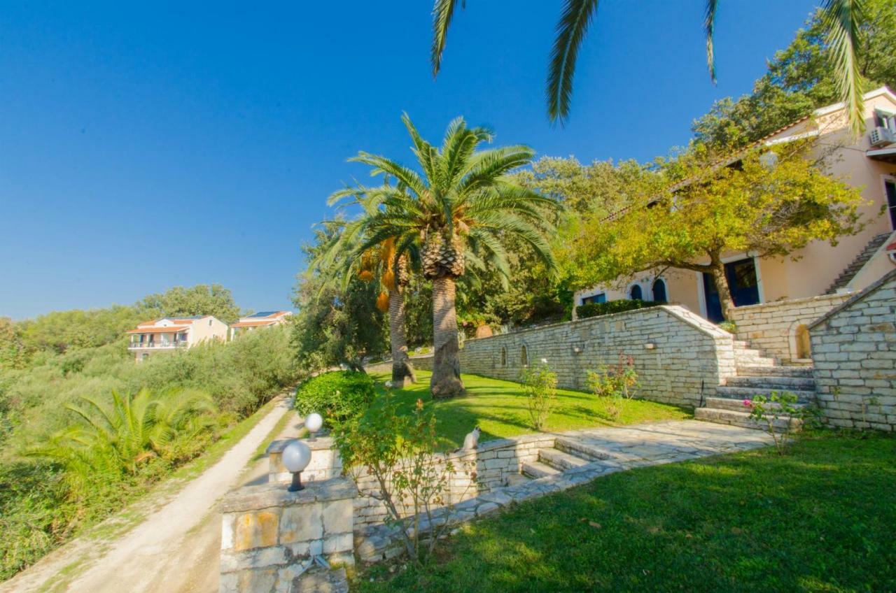 Natural Blue Green Apartment Almiros Beach 外观 照片